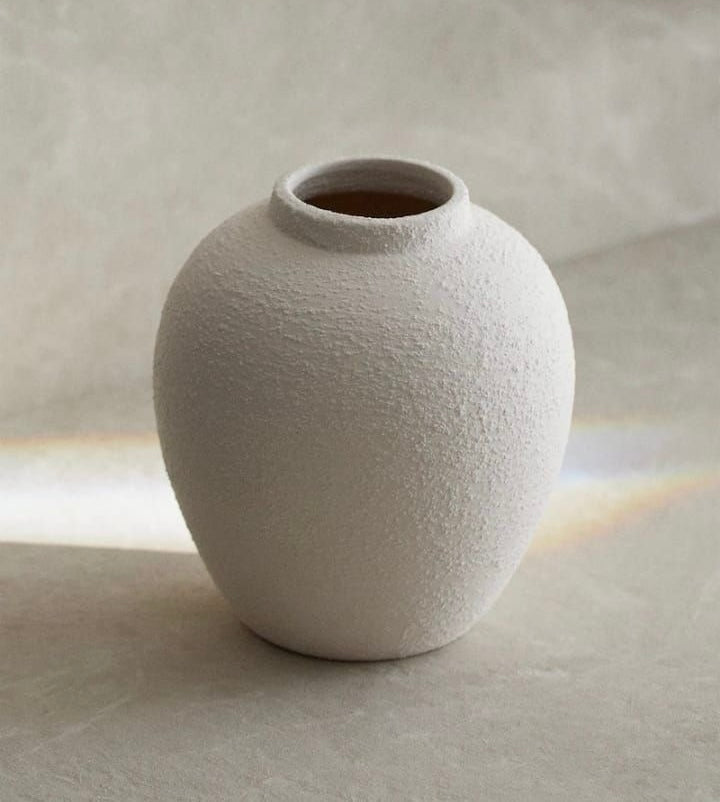 Luna vase “Hand-Painted Pottery Lamp”