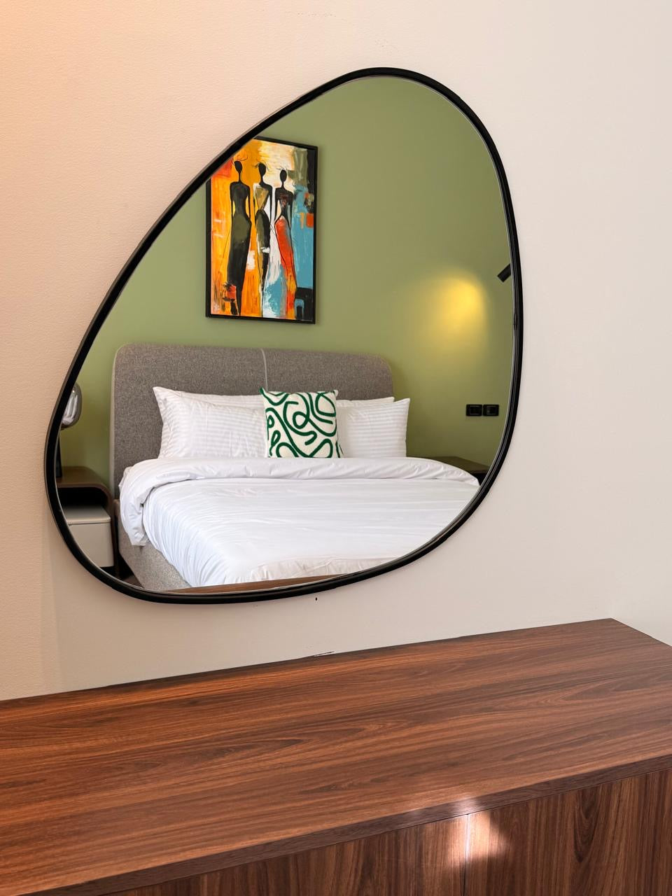 African Women Abstract Wall Art – 80 x 80 cm