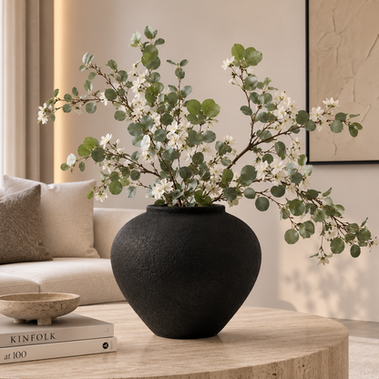 Noir shadow “Hand-Painted Pottery vase ”
