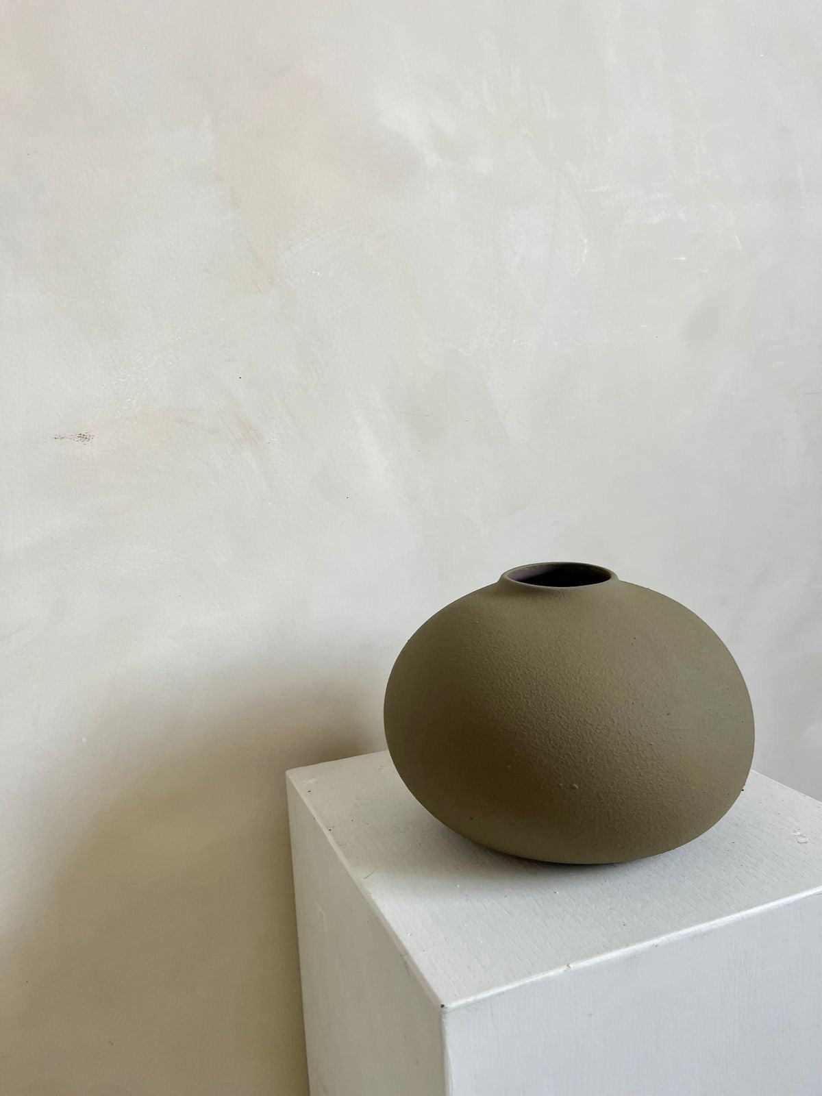 Olive vase “Hand-Painted Pottery vase ”