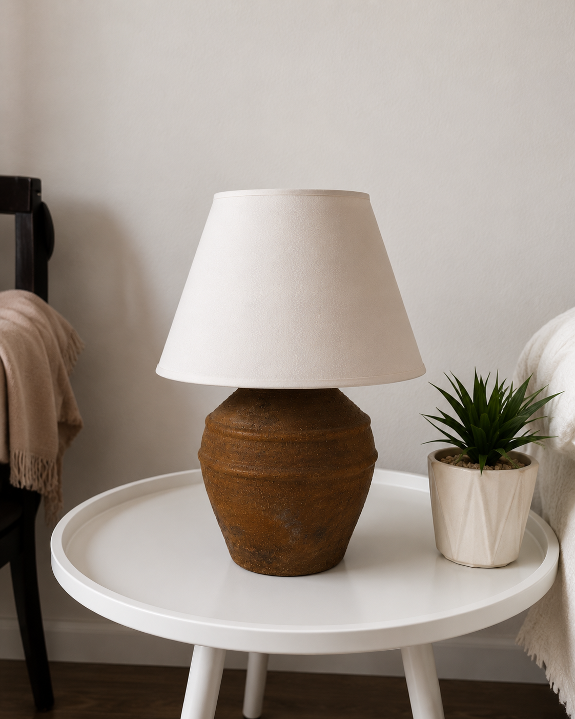 Choco Lamp “Hand-Painted Pottery Lamp”
